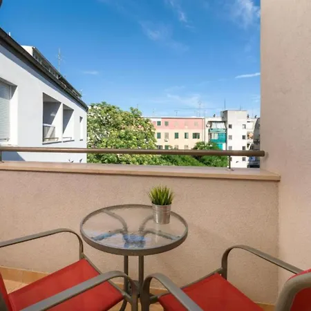 Good Life - City Center Apartment *